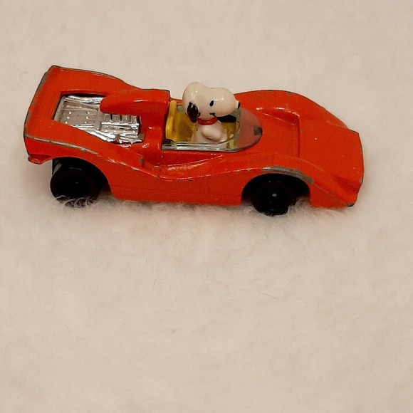 Vintage Peanuts Gang Snoopy In A Red Race Car Aviva 1958 Japan Die Cast - Picture 2 of 16